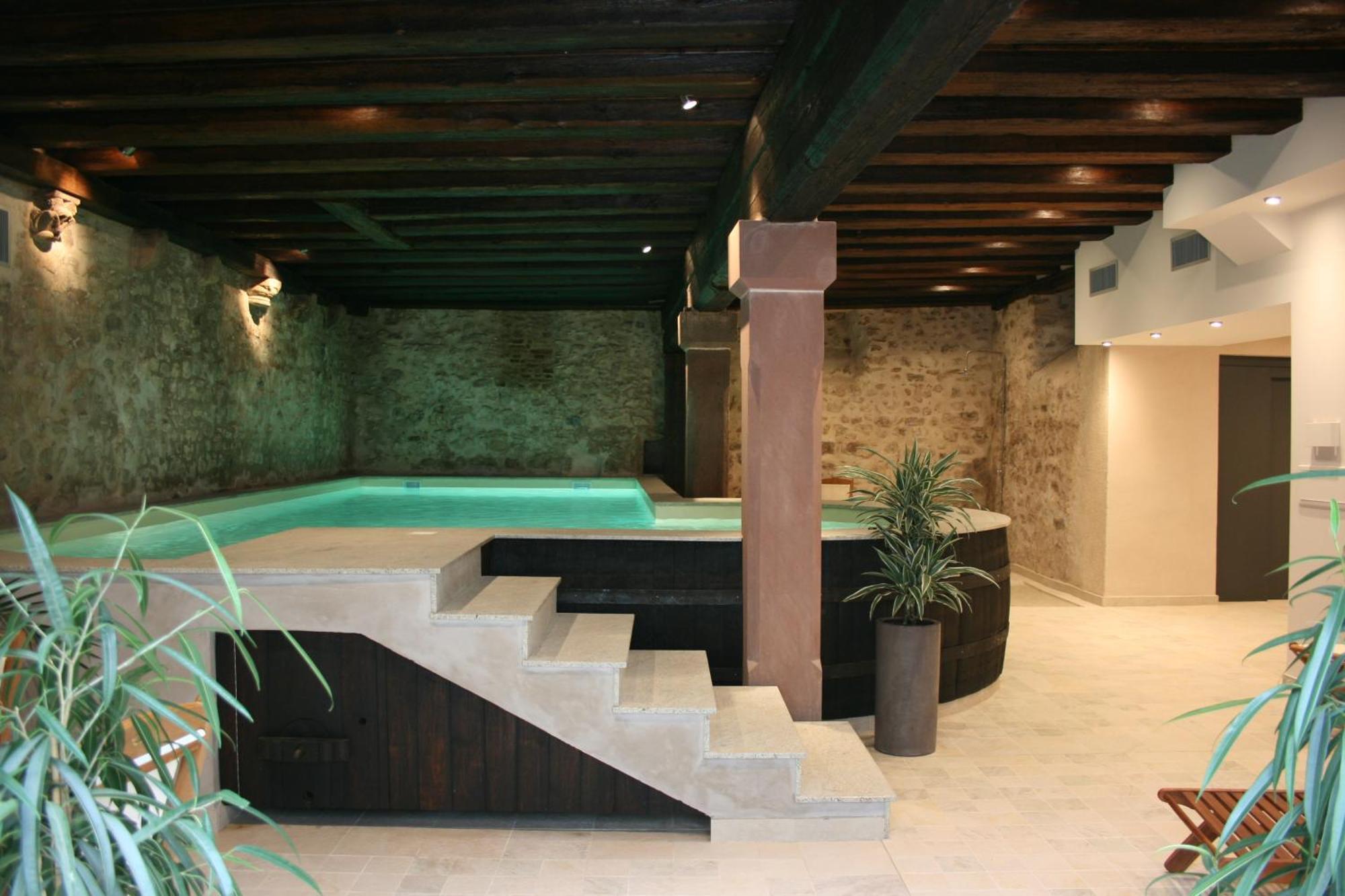 La Cour Du Bailli Suites & Spa Bergheim Eksteriør bilde