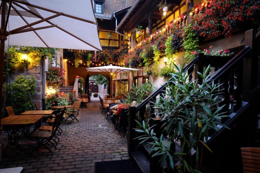 La Cour Du Bailli Suites & Spa Bergheim Eksteriør bilde