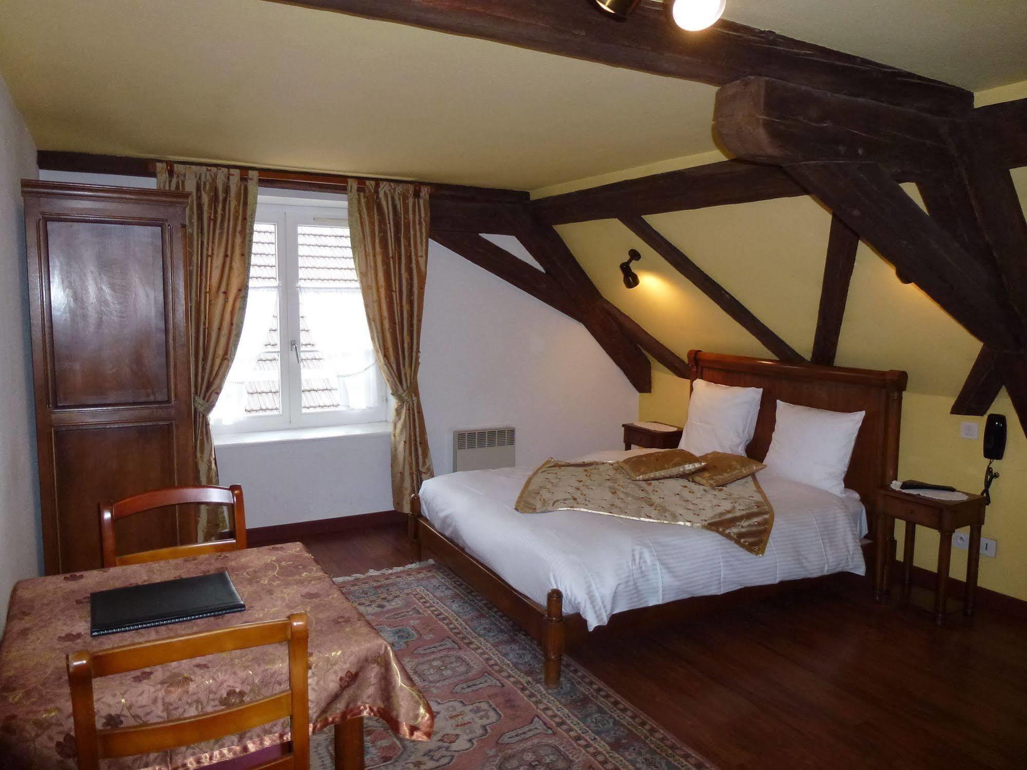 La Cour Du Bailli Suites & Spa Bergheim Eksteriør bilde
