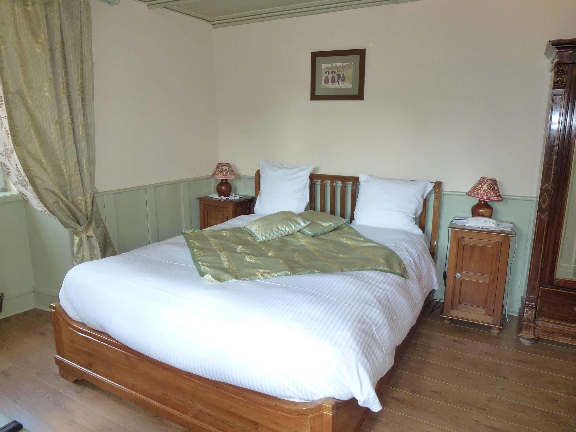 La Cour Du Bailli Suites & Spa Bergheim Eksteriør bilde